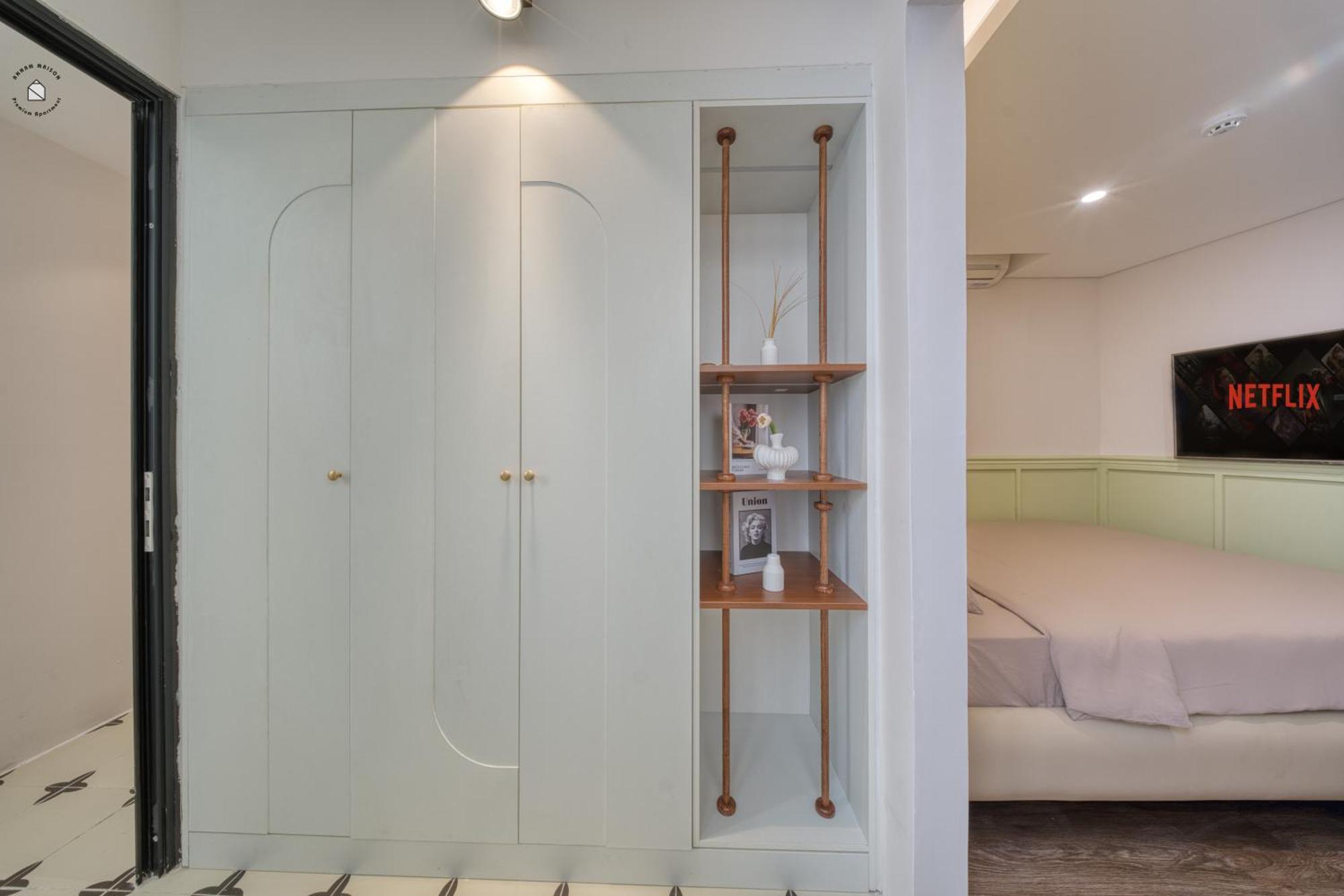 Annam Premium - Amazing Lakeview & Balcony - Westlake Hanoi